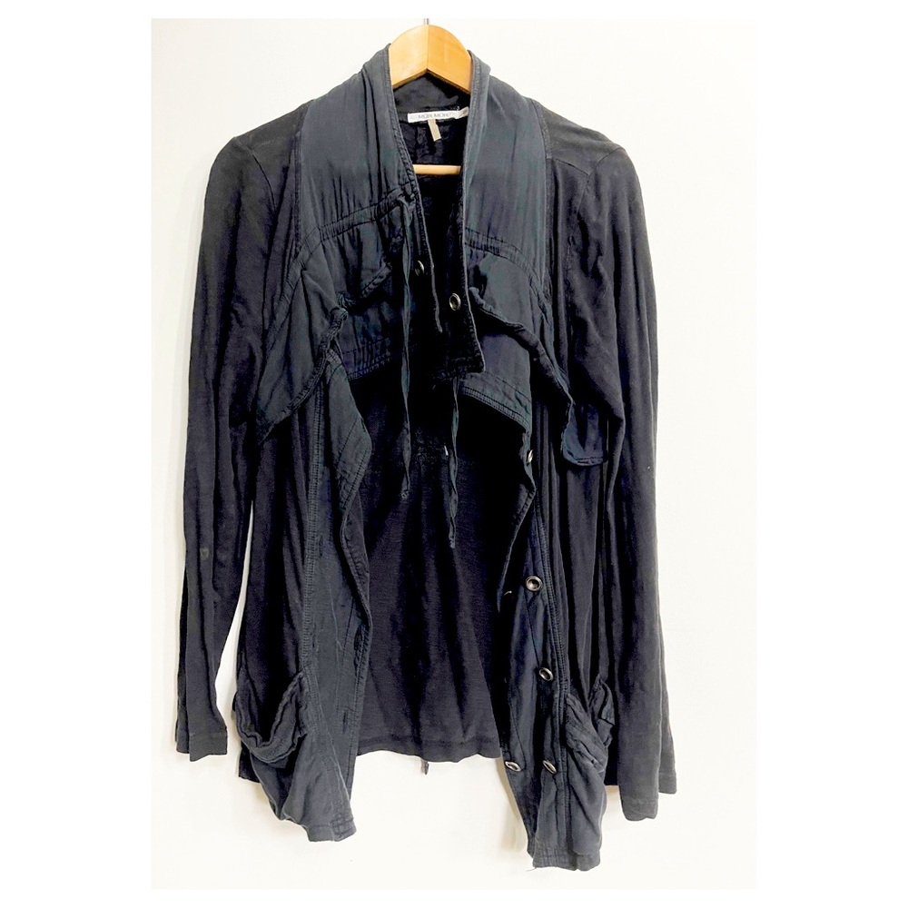 lightweight utility jacket that was worn a lot but looks even better from wear!